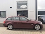 BMW 3-Serie Touring 318i Business Line navi clima cruise motorprobleem