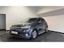 Hyundai Kona Electric EV Premium 64 kWh | Voorstoelen verwarmd & gekoeld | Trekhaak | Warmtepomp | Soh (batterijcheck) Waarde 90,4 %