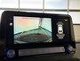 Hyundai Kona Electric EV Premium 64 kWh | Voorstoelen verwarmd & gekoeld | Trekhaak | Warmtepomp | Soh (batterijcheck) Waarde 90,4 %