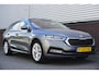 Skoda Octavia Combi 1.0 e-TSI Business Edition Plus/Trekhaak/Camera/ Travel Pakket.