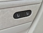 Hyundai Ioniq 5 Lounge 73kWh / SOH 98,80% / Fabrieksgarantie tot 02-2027 / Trekgewicht 1600 kg / CCS snelladen / Warmtepomp / Head Up Display  / Stuur- Stoel & Achterbank verwarming / Elektrische achterklep / Adaptief cruise control / Rondomzicht camera /