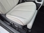 Hyundai Ioniq 5 Lounge 73kWh / SOH 98,80% / Fabrieksgarantie tot 02-2027 / Trekgewicht 1600 kg / CCS snelladen / Warmtepomp / Head Up Display  / Stuur- Stoel & Achterbank verwarming / Elektrische achterklep / Adaptief cruise control / Rondomzicht camera /