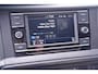 Volkswagen Transporter 2.0 TDI 110 pk L2H1 Airco, Achterklep, Camera Opbergkasten Laadruimte, PDC achter, 2-Zits