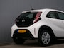 Toyota Aygo X 1.0 VVT-i S-CVT Play 73 Pk Automaat Camera / Apple Carplay / Automaat