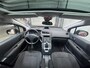 Peugeot 5008 1.6 THP Family 7p. Technisch Super 7Persoons Rechts Achter Schade