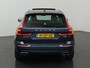 Volvo XC60 2.0 T8 Twin Engine AWD Inscription | Panoramadak | Luchtvering | Cruise Control Adaptief | Elekt Wegklapbare Trekhaak |