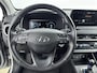Hyundai Kona 1.6 GDI HEV Fashion | Achteruitrij camera | Cruise control | Head up display | Navigatie |