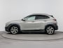 Hyundai Kona 1.6 GDI HEV Fashion | Achteruitrij camera | Cruise control | Head up display | Navigatie |