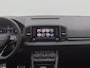 Skoda Karoq Sportline Ultimate 1.5 TSI DSG | Trekhaak | Elektrische achterklep | Adaptieve cruise control | Panoramadak | Stoelverwarming