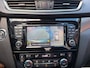 Nissan Qashqai 1.2 Tekna. Goed onderhouden o.a. nwe distributieketting. O.a. trekhaak, camera, navi, cruise, etc. Prijs rijklaar!