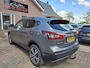 Nissan Qashqai 1.2 Tekna. Goed onderhouden o.a. nwe distributieketting. O.a. trekhaak, camera, navi, cruise, etc. Prijs rijklaar!