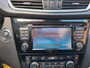 Nissan Qashqai 1.2 Tekna. Goed onderhouden o.a. nwe distributieketting. O.a. trekhaak, camera, navi, cruise, etc. Prijs rijklaar!