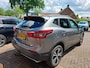 Nissan Qashqai 1.2 Tekna. Goed onderhouden o.a. nwe distributieketting. O.a. trekhaak, camera, navi, cruise, etc. Prijs rijklaar!