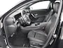 Mercedes-Benz A-klasse 200 Business Solution AMG | Stoelverwarming | Carplay | Leder/Alcantara | Camera | Sfeerverlichting | Park Assist | Climate control | Full LED | Bluetooth | Cruise control