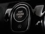 Mercedes-Benz A-klasse 200 Business Solution AMG | Stoelverwarming | Carplay | Leder/Alcantara | Camera | Sfeerverlichting | Park Assist | Climate control | Full LED | Bluetooth | Cruise control
