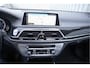 BMW 7-Serie 730d Automaat! M-Sport BJ2018 Lmv 20" | Led V+A | Pdc | Adaptieve Luchtvering | Harman/Kardon | Keyless entry | Elek. achterklep | 360° Camera | Navi | Virtual cockpit | Head-up display | Elek. voorstoelen+Mem/Verwarmd | Lederen bekleding | Zwarte hemel