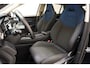 Lynk & Co 01 1.5 PHEV [ Panorama Navi Apple/Android Stoelverwarming ]