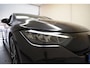 Mercedes-Benz EQE 300 Business edition [ Panoramadak Navi Trekhaak leder Stoelverwarming Apple / Android ]