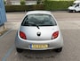 Ford Ka 1.3 Futura Inruilauto’s tegen vaste prijzen. Voor meer info: 0638140850 Bij de verkoop van gebruikte voertuigen door CD-Cars wordt geen standaard garantie verstrekt. De koper aanvaardt het voertuig in de staat waarin het zich bevindt op het moment van aankoop
