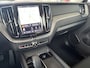 Volvo XC60 2.0 T6 350 pk Plug-in hybrid AWD Ultra Bright Panoramadak Harman Kardon Audio Leer Elektrische Comfortstoelen 20 Inch Velgen 360 Camera Navigatie Head-Up Display Apple Carplay Extra Getint Glas Long Range 1e Eigenaar BTW Auto