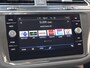 Volkswagen Tiguan 1.5 TSI 150pk DSG Elegance Navigatie Apple Carplay / Android Auto Parkeersensoren Camera Adaptieve Cruise Control Stuur-en stoelverwarming Matrix LED-koplampen Virtual Cockpit Getinte ramen Climate Control ErgoActive stoelen