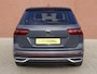 Volkswagen Tiguan 1.5 TSI 150pk DSG Elegance Navigatie Apple Carplay / Android Auto Parkeersensoren Camera Adaptieve Cruise Control Stuur-en stoelverwarming Matrix LED-koplampen Virtual Cockpit Getinte ramen Climate Control ErgoActive stoelen