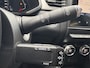 Renault Captur 1.0 TCe 100 Intens | Achteruitrijcamera | NAP | Navigatie | Trekhaak | Climate Control | LED | DAB | Lichtmetaal |