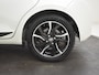 Toyota Yaris 1.5 Hybrid Bi-Tone | Navigatie | Keyless | Stoelverwarming