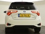 Toyota Yaris 1.5 Hybrid Bi-Tone | Navigatie | Keyless | Stoelverwarming