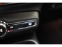 Volvo XC40 1.5 T3 R-Deisgn [ Harman/Kardon Navi Stoelverwarming ]