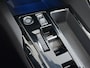 Peugeot 3008 1.6 HYbrid 225 GT ELEK. STOEL MET MASSAGE + MEM.| AUTOMAAT | SPORTSTOELEN | RIJKLAAR MET 12 MND BOVAG GARANTIE | VOORSTOELEN VERWARMD | CAMERA VOOR & ACHTER |