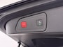 Peugeot 3008 1.6 HYbrid 225 GT ELEK. STOEL MET MASSAGE + MEM.| AUTOMAAT | SPORTSTOELEN | RIJKLAAR MET 12 MND BOVAG GARANTIE | VOORSTOELEN VERWARMD | CAMERA VOOR & ACHTER |