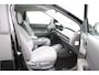 Kia EV3 Plus 81.4 kWh - Prijs incl. €3.000,- inruilpremie - Stoel/Stuur Verwarming - Climate Control - Draadloze oplader - Navigatie - Fabrieksgarantie tot 06-2033