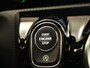 Mercedes-Benz A-klasse 180 Business Solution AMG Night Upgrade - ORIGINEEL NEDERLANDSE AUTO - PANORAMADAK - AMG STYLING - AUTOMATISCHE AIRCO - ACHTERUITRIJCAMERA - KEYLESS START - PARKEERSENSOREN VOOR EN ACHTER - VOORSTOELEN VERWARMD - BLUETOOTH-TELEFOONVOORBERIEDI
