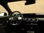 Mercedes-Benz A-klasse 180 Business Solution AMG Night Upgrade - ORIGINEEL NEDERLANDSE AUTO - PANORAMADAK - AMG STYLING - AUTOMATISCHE AIRCO - ACHTERUITRIJCAMERA - KEYLESS START - PARKEERSENSOREN VOOR EN ACHTER - VOORSTOELEN VERWARMD - BLUETOOTH-TELEFOONVOORBERIEDI