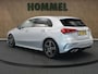 Mercedes-Benz A-klasse 180 Business Solution AMG Night Upgrade - ORIGINEEL NEDERLANDSE AUTO - PANORAMADAK - AMG STYLING - AUTOMATISCHE AIRCO - ACHTERUITRIJCAMERA - KEYLESS START - PARKEERSENSOREN VOOR EN ACHTER - VOORSTOELEN VERWARMD - BLUETOOTH-TELEFOONVOORBERIEDI