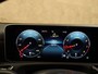 Mercedes-Benz A-klasse 180 Business Solution AMG Night Upgrade - ORIGINEEL NEDERLANDSE AUTO - PANORAMADAK - AMG STYLING - AUTOMATISCHE AIRCO - ACHTERUITRIJCAMERA - KEYLESS START - PARKEERSENSOREN VOOR EN ACHTER - VOORSTOELEN VERWARMD - BLUETOOTH-TELEFOONVOORBERIEDI