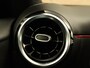 Mercedes-Benz A-klasse 180 Business Solution AMG Night Upgrade - ORIGINEEL NEDERLANDSE AUTO - PANORAMADAK - AMG STYLING - AUTOMATISCHE AIRCO - ACHTERUITRIJCAMERA - KEYLESS START - PARKEERSENSOREN VOOR EN ACHTER - VOORSTOELEN VERWARMD - BLUETOOTH-TELEFOONVOORBERIEDI