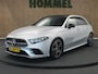 Mercedes-Benz A-klasse 180 Business Solution AMG Night Upgrade - ORIGINEEL NEDERLANDSE AUTO - PANORAMADAK - AMG STYLING - AUTOMATISCHE AIRCO - ACHTERUITRIJCAMERA - KEYLESS START - PARKEERSENSOREN VOOR EN ACHTER - VOORSTOELEN VERWARMD - BLUETOOTH-TELEFOONVOORBERIEDI
