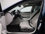 Volkswagen Passat Variant 1.4 TSI PHEV GTE Business 218 PK| Panoramadak | Dealeronderhouden | Wit Leder Interieur | Voorstoelen Elektrisch + Geheugen | 360 Camera | Stoelverwarming Voor & Achter | Head-Updisplay | Achterklep Elektrisch