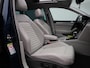 Volkswagen Passat Variant 1.4 TSI PHEV GTE Business 218 PK| Panoramadak | Dealeronderhouden | Wit Leder Interieur | Voorstoelen Elektrisch + Geheugen | 360 Camera | Stoelverwarming Voor & Achter | Head-Updisplay | Achterklep Elektrisch