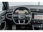Audi Q3 40 TFSI 190pk S-tronic quattro S Edition | Panoramadak | Trekhaak | Achteruitrijcamera