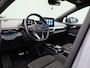 Volkswagen ID.4 Pro 77 kWh 204 PK| Dealeronderhouden | Warmtepomp | Trekhaak | Panoramadak | Elektrische Voorstoelen | Navigatie | Head-Updisplay | Stoelverwarming | Stuurwielverwarming | LED Matrix