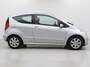 Mercedes-Benz A-klasse 200 Avantgarde | Clima | Cruise | Multimedia/Navi | Pano | Leder | PDC |