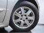 Mercedes-Benz A-klasse 200 Avantgarde | Clima | Cruise | Multimedia/Navi | Pano | Leder | PDC |