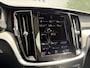 Volvo V60 2.0 B3 Inscription Carplay, Stuur & stoelvrw., Trekhaak, Rijklaar met beurt & garantie!