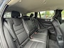 Volvo V60 2.0 B3 Inscription Carplay, Stuur & stoelvrw., Trekhaak, Rijklaar met beurt & garantie!