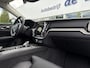 Volvo V60 2.0 B3 Inscription Carplay, Stuur & stoelvrw., Trekhaak, Rijklaar met beurt & garantie!