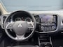 Mitsubishi Outlander 2.0 PHEV instyle 2e Eigenaar,Dealer Onderhouden,Afn.Trekhaak,Schuifdak,Camera,Navi,Leder,Keyless,Lm velgen,N.A.P,Apk tot 05-2027