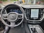 Volvo XC60 2.0 T6 Plug-in hybrid AWD Plus | MJ 2025 | Super uitvoering | Smetteloze staat!